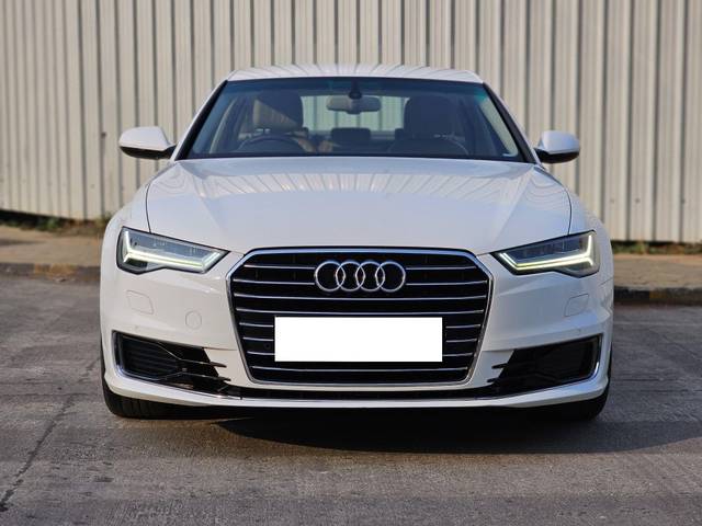 https://images10.gaadi.com/usedcar_image/3686877/original/processed_img2921397__used_car_2921397_1700826990.jpg?imwidth=6400