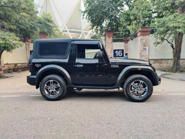 https://images10.gaadi.com/usedcar_image/3686997/original/processed_img2921474__used_car_2921474_1700829903.jpg?imwidth=6401