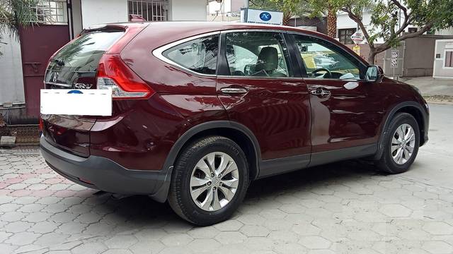 https://images10.gaadi.com/usedcar_image/3687022/original/processed_img2921490__usedcar_19_5701700830612_1700830632.jpeg?imwidth=6401