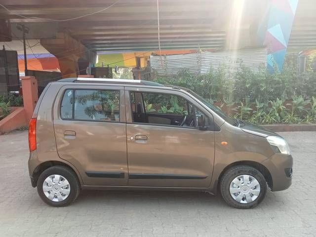 https://images10.gaadi.com/usedcar_image/3687032/original/img2921497__usedcar_7f4eebbb_a890_4914_8ad6_ae042fcd7d85_119241700831007_1700831032.jpg?imwidth=6401