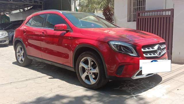 https://images10.gaadi.com/usedcar_image/3687051/original/processed_img2921511__usedcar_4_5701700831504_1700831537.jpeg?imwidth=6400