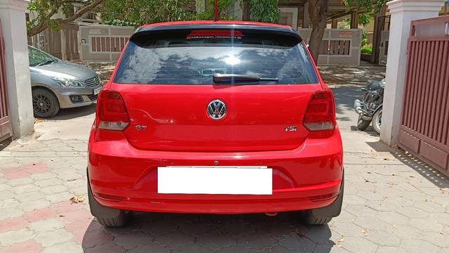 https://images10.gaadi.com/usedcar_image/3687065/original/processed_img2921519__usedcar_17_5701700831905_1700831944.jpeg?imwidth=6401