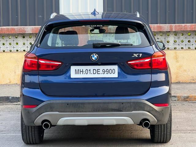 https://images10.gaadi.com/usedcar_image/3687151/original/processed_img2921565__used_car_2921565_1700835392.jpg?imwidth=6401