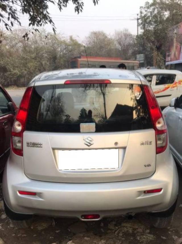 https://images10.gaadi.com/usedcar_image/3687166/original/processed_cd3e2bd1-f372-47f4-ba56-d0c0155438b2.jpg?imwidth=6401
