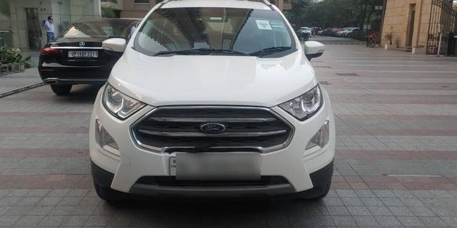 https://images10.gaadi.com/usedcar_image/3687180/original/17__VCC_1820260_94_1700226997.jpg?imwidth=6401