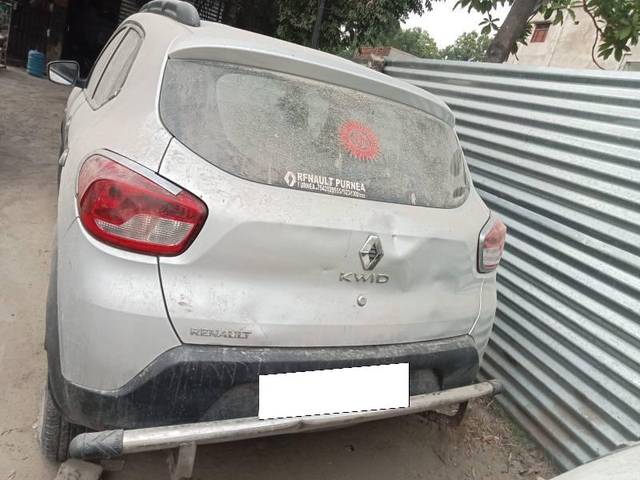 https://images10.gaadi.com/usedcar_image/3687334/original/processed_2b6ae59f-a8b2-4ae4-bbf1-e739a2605faa.jpg?imwidth=6401