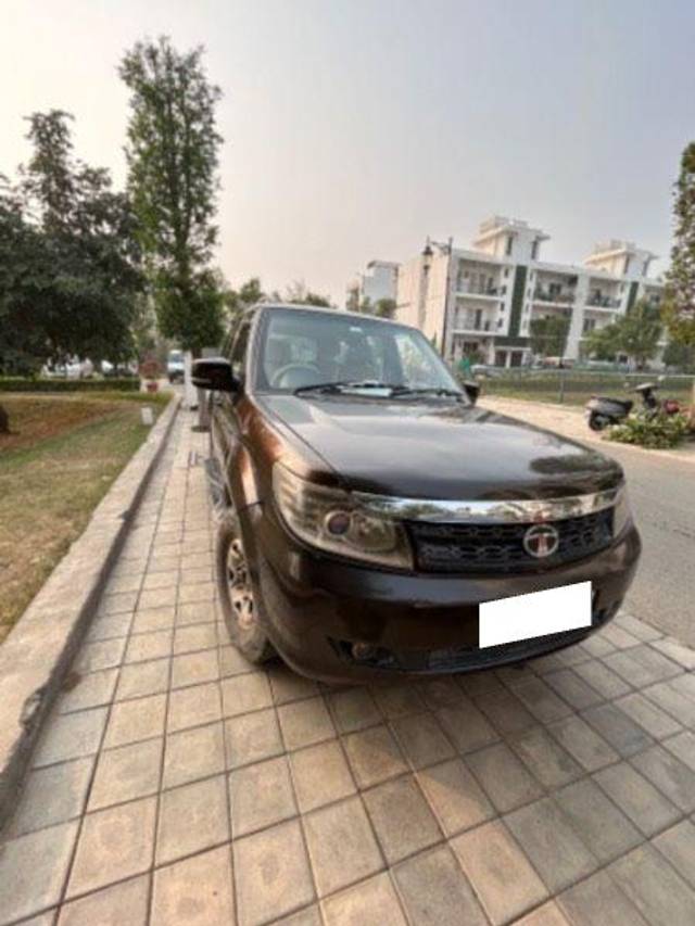 https://images10.gaadi.com/usedcar_image/3687416/original/processed_1dec4fdf-36a7-4837-bbfa-f9e9a6a674a5.jpeg?imwidth=6400