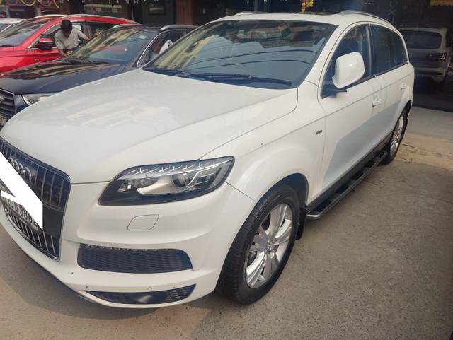 https://images10.gaadi.com/usedcar_image/3687482/original/processed_img2921612__used_car_2921612_1700877715.jpg?imwidth=6402