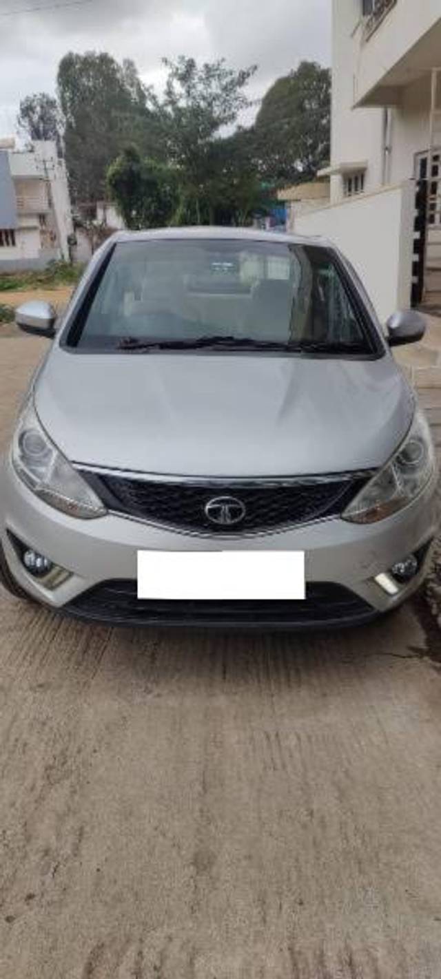 https://images10.gaadi.com/usedcar_image/3687711/original/processed_8a24e688-9bd7-4884-9cb5-479497313ae0.jpeg?imwidth=6400