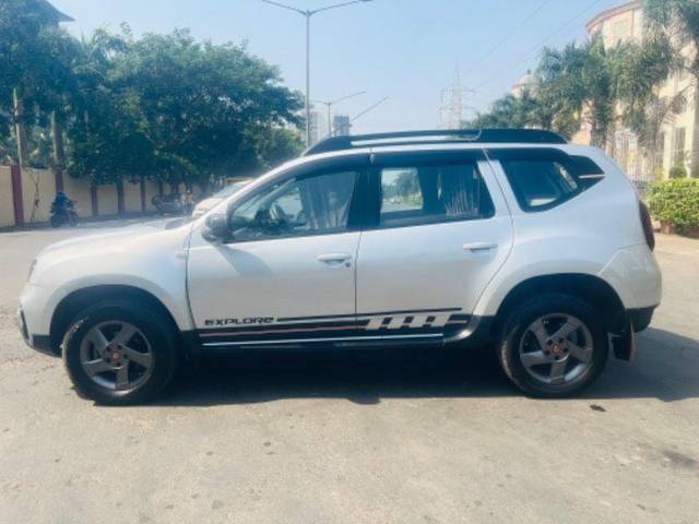 https://images10.gaadi.com/usedcar_image/3687733/original/processed_854949c6-e5a5-4680-bb83-5401df8cc9f7.jpeg?imwidth=6402