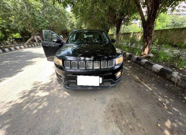 https://images10.gaadi.com/usedcar_image/3687766/original/processed_cbee51bf-6839-4b8f-b178-c7d8d29f2cb1.jpeg?imwidth=6400