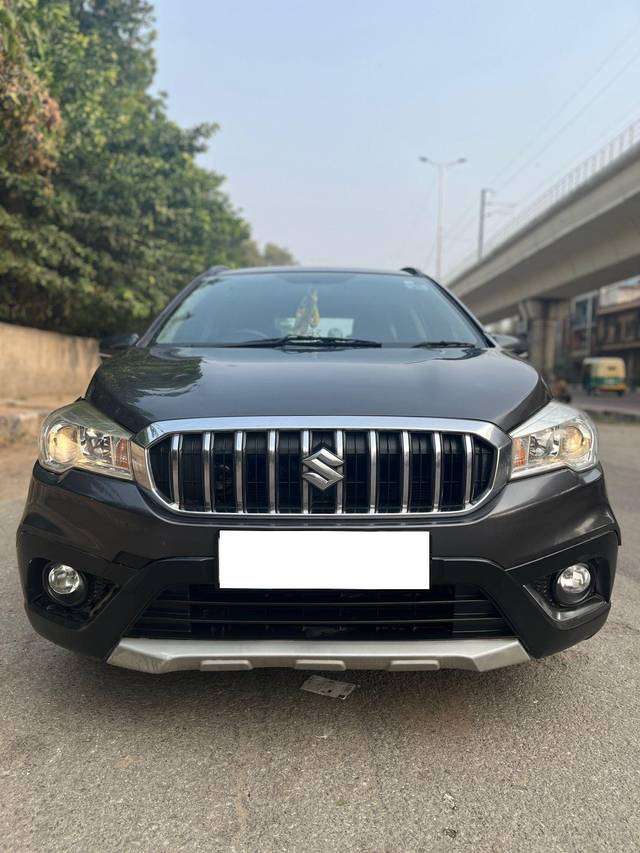 https://images10.gaadi.com/usedcar_image/3687840/original/processed_img2921771__usedcar_1_8101700894764_1700894777.jpg?imwidth=6400