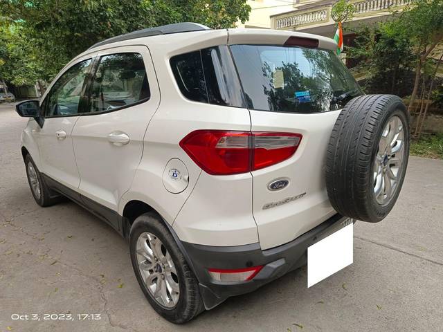 https://images10.gaadi.com/usedcar_image/3687864/original/processed_img2921785__used_car_2921785_1700895872.jpg?imwidth=6401
