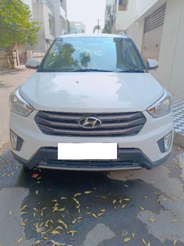 https://images10.gaadi.com/usedcar_image/3687881/original/processed_cbc879e6-c11c-4174-bc16-8ac2b4ce245d.jpg?imwidth=6401