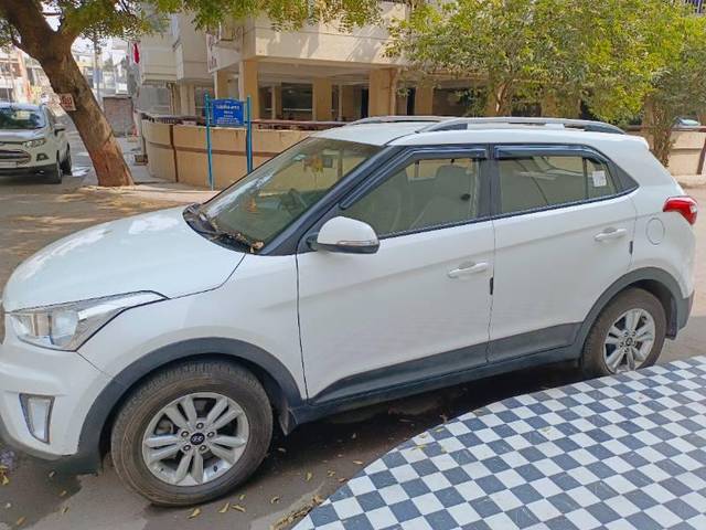 https://images10.gaadi.com/usedcar_image/3687881/original/processed_efee1af4-d6d2-421d-bba9-bb1d7a68a9ae.jpg?imwidth=6400