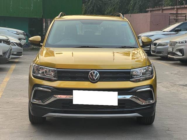 https://images10.gaadi.com/usedcar_image/3687912/original/processed_img2921807__used_car_2921807_1701609105.jpg?imwidth=6400