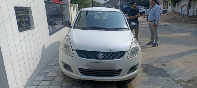 https://images10.gaadi.com/usedcar_image/3687915/original/18__VCC_1820450_94_1700287501.jpg?imwidth=6400