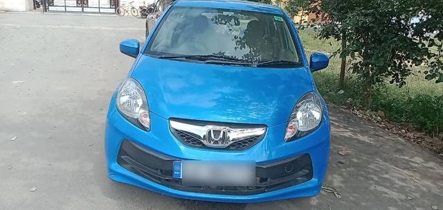 https://images10.gaadi.com/usedcar_image/3687917/original/18__VCC_1820477_94_1700289804.jpg?imwidth=6400
