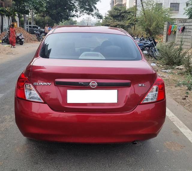 https://images10.gaadi.com/usedcar_image/3687982/original/processed_img2921843__used_car_2921843_1700899972.jpg?imwidth=6401