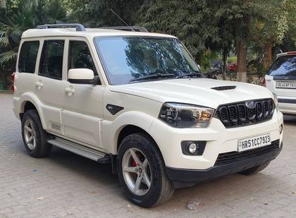 Mahindra Scorpio S5 Mahindra Scorpio S5