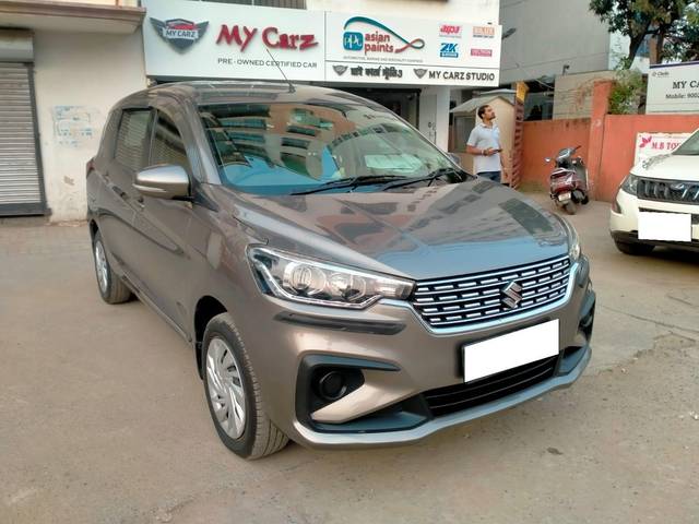 https://images10.gaadi.com/usedcar_image/3688190/original/processed_img2921967__usedcar_whatsappimage2023_11_07at51040pm_1__2531700905418_1700905431.jpeg?imwidth=6400