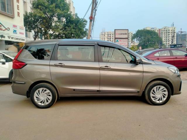 https://images10.gaadi.com/usedcar_image/3688190/original/processed_img2921967__usedcar_whatsappimage2023_11_07at51041pm_2531700905418_1700905431.jpeg?imwidth=6401