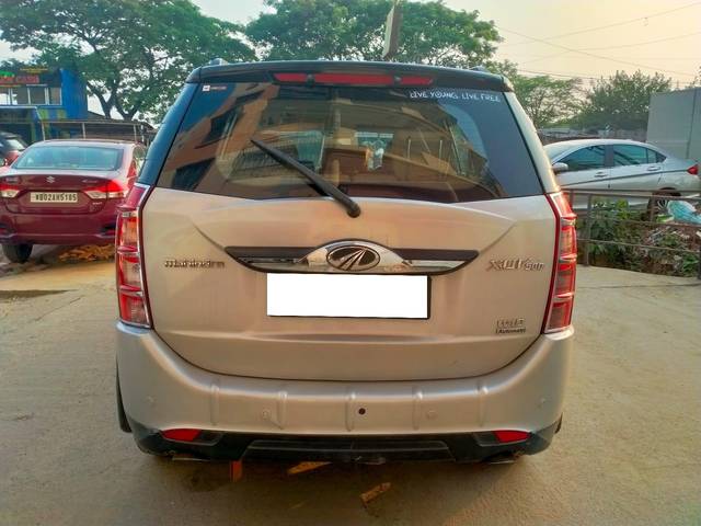 https://images10.gaadi.com/usedcar_image/3688195/original/processed_img2921972__usedcar_whatsappimage2023_11_06at40018pm_2__2531700905530_1700905544.jpeg?imwidth=6401