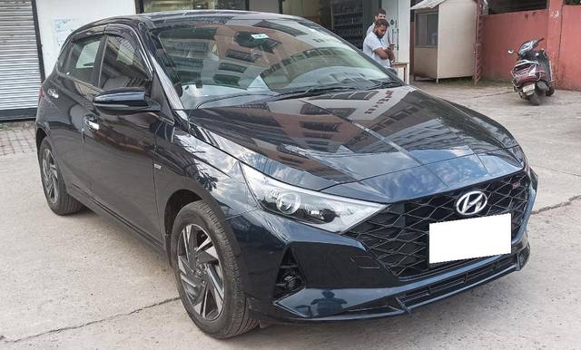 https://images10.gaadi.com/usedcar_image/3688201/original/processed_img2921976__usedcar_img_20230714_wa0154_2531700905639_1700905659.jpg?imwidth=6400