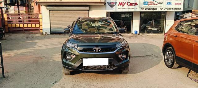 https://images10.gaadi.com/usedcar_image/3688210/original/processed_img2921982__usedcar_whatsappimage2023_12_18at31901pm_2921982_1702898923.jpeg?imwidth=6400
