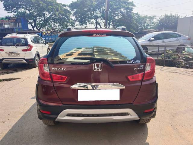 https://images10.gaadi.com/usedcar_image/3688219/original/processed_img2921988__usedcar_whatsappimage2023_10_19at12528pm_2__2531700906081_1700906095.jpeg?imwidth=6401