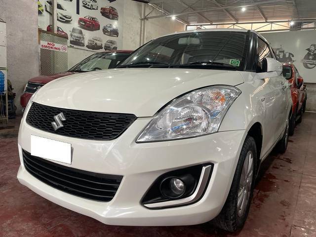 https://images10.gaadi.com/usedcar_image/3688247/original/processed_img2922001__used_car_2922001_1700906815.jpg?imwidth=6402