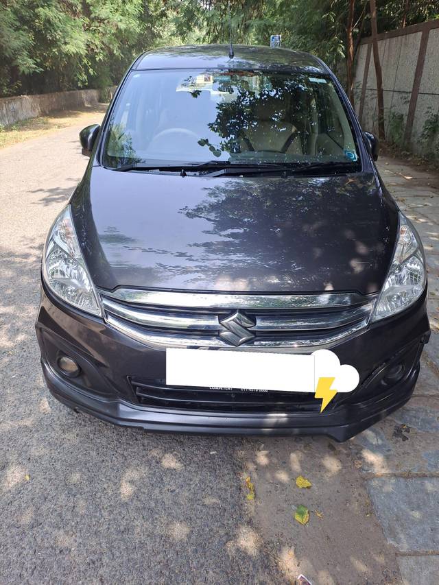 https://images10.gaadi.com/usedcar_image/3688280/original/processed_img2922024__used_car_2922024_1700908065.jpg?imwidth=6402