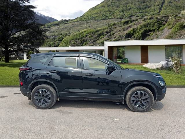 https://images10.gaadi.com/usedcar_image/3688328/original/img2922054__used_car_2922054_1700908661.jpg?imwidth=6401