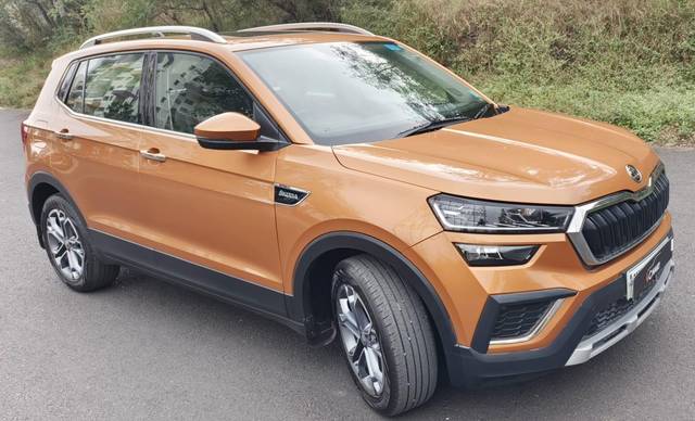 https://images10.gaadi.com/usedcar_image/3688329/original/processed_img2922055__usedcar_whatsappimage2023_11_24at124607_116381700908571_1700908603.jpeg?imwidth=6400