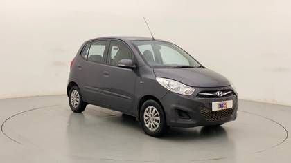 Hyundai i10 Sportz AT Hyundai i10 Sportz AT