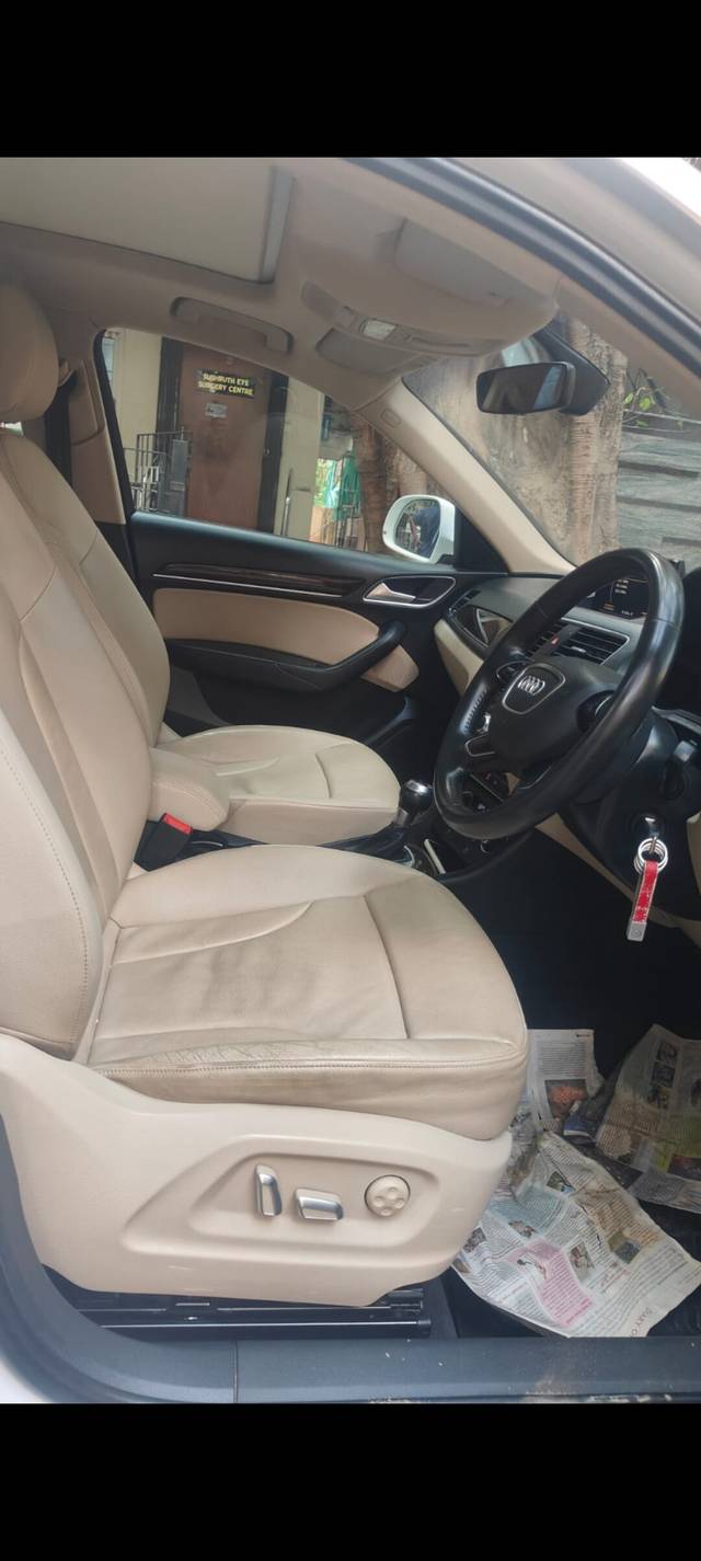 https://images10.gaadi.com/usedcar_image/3688353/original/img2922073__used_car_2922073_1700909716.jpg?imwidth=6402