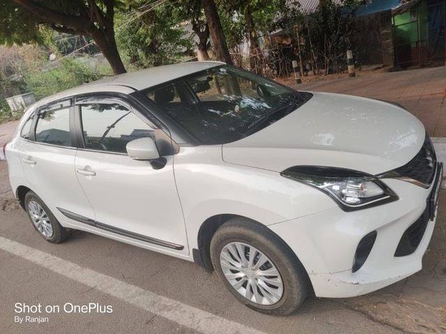 https://images10.gaadi.com/usedcar_image/3688384/original/processed_4c2b9926-6f98-4df4-a474-cbfa4dfd8140.jpeg?imwidth=6400