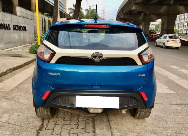 https://images10.gaadi.com/usedcar_image/3688404/original/processed_img2922104__usedcar_8_13771700910466_1700910484.jpeg?imwidth=6401