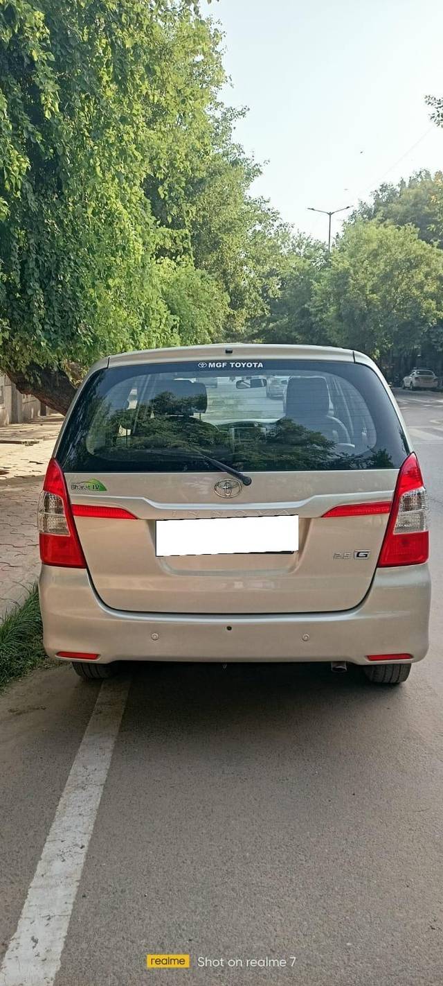 https://images10.gaadi.com/usedcar_image/3688412/original/processed_img2922110__used_car_2922110_1700911573.jpg?imwidth=6401