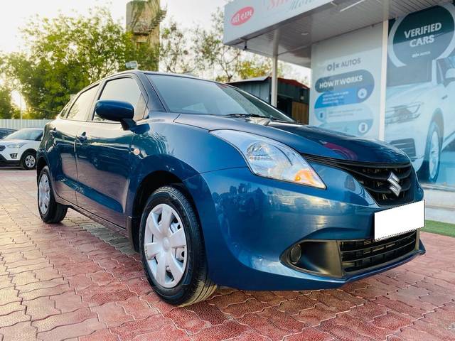 https://images10.gaadi.com/usedcar_image/3688442/original/processed_img2922137__used_car_2922137_1700911905.jpg?imwidth=6400