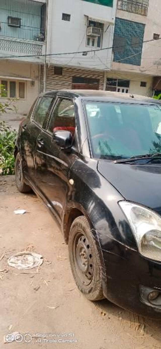 https://images10.gaadi.com/usedcar_image/3688476/original/processed_345e5d3b-b7b5-459a-8464-4a4238f963ec.jpg?imwidth=6401
