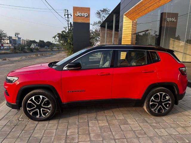 https://images10.gaadi.com/usedcar_image/3688485/original/processed_ca8ece4d-ed3e-4af0-acdb-c6ea74eaf1c1.jpeg?imwidth=6402