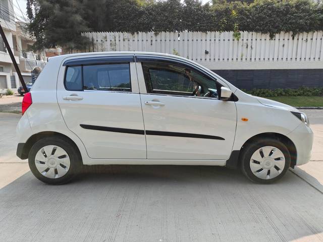 https://images10.gaadi.com/usedcar_image/3688507/original/img2922174__used_car_2922174_1700914457.jpg?imwidth=6401