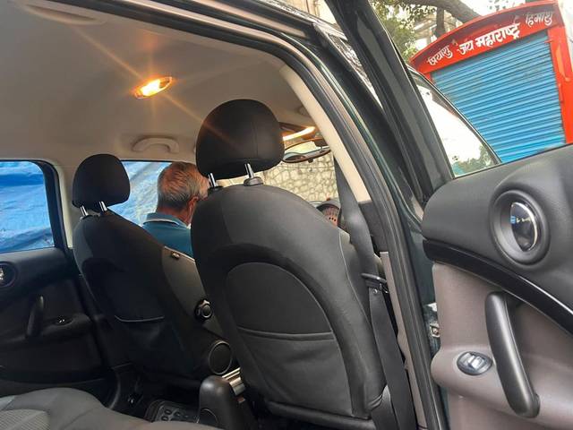 https://images10.gaadi.com/usedcar_image/3688529/original/img2922183__used_car_2922183_1700980208.jpg?imwidth=6402
