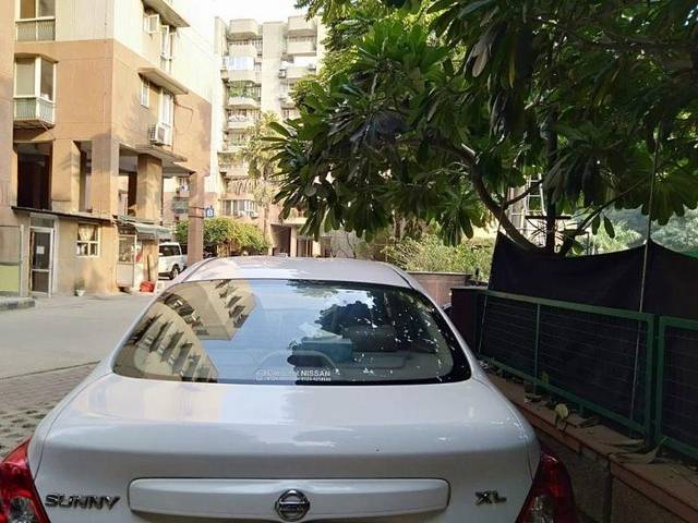https://images10.gaadi.com/usedcar_image/3688599/original/processed_eef21131-e874-4e6d-b4f6-34f014c80fce.jpeg?imwidth=6402