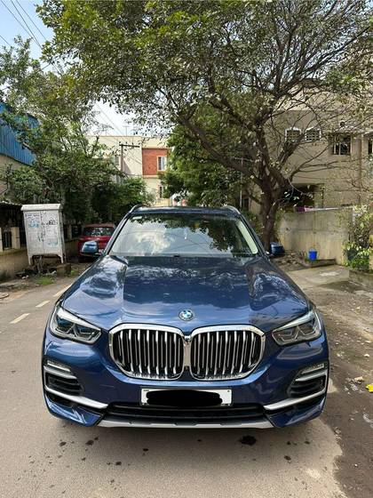 BMW X5 xDrive 30d Design Pure Experience 5 Seater BMW X5 xDrive 30d Design Pure Experience 5 Seater
