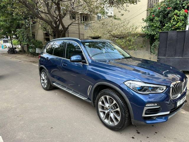 https://images10.gaadi.com/usedcar_image/3688627/original/processed_img2922241__used_car_2922241_1701405366.jpg?imwidth=6402