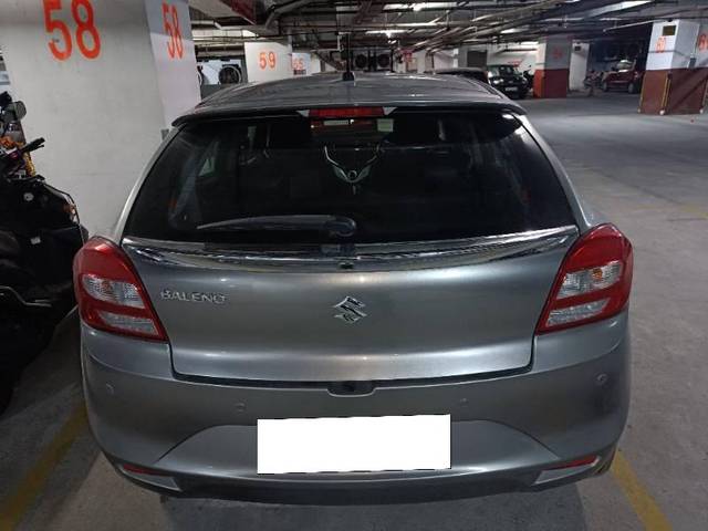 https://images10.gaadi.com/usedcar_image/3688770/original/processed_24066edd-bad7-4f88-bd30-c9e798c3504f.jpg?imwidth=6402