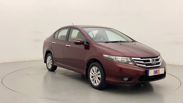 https://images10.gaadi.com/usedcar_image/3688872/original/f4aa53c6-3f9f-4565-8d73-70c3c67a4a15__43.jpg?imwidth=6400