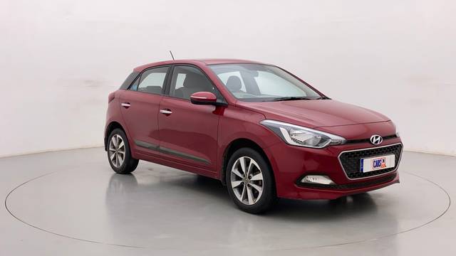 https://images10.gaadi.com/usedcar_image/3688876/original/1f556eb1-cfb6-4708-a9f4-fe7b12d7473c__44.jpg?imwidth=6400